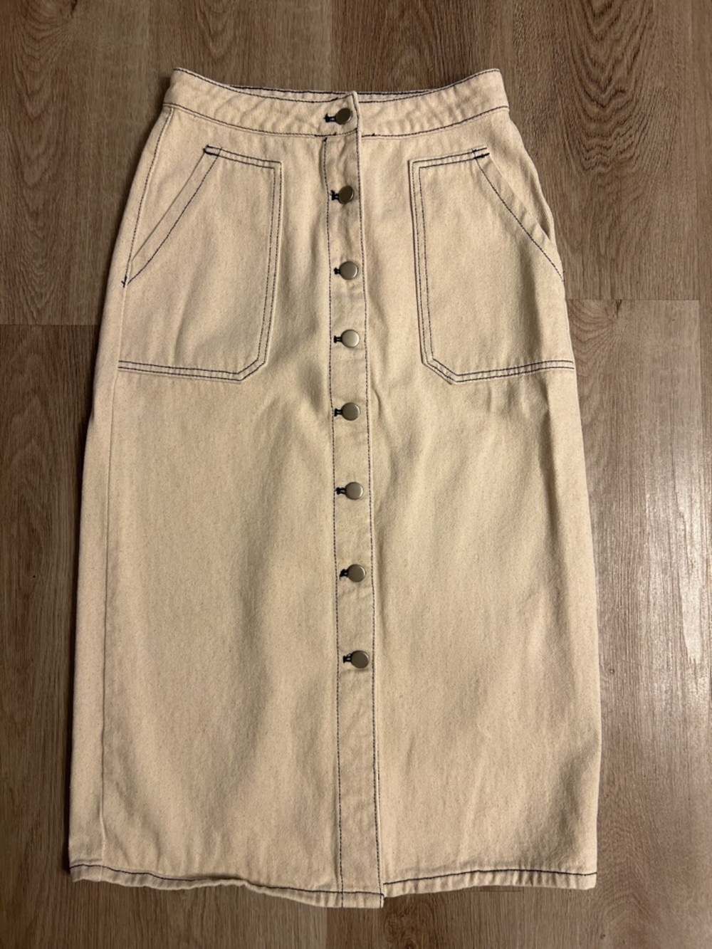 bohme Cream Button-Front Midi Skirt with Patch Pockets